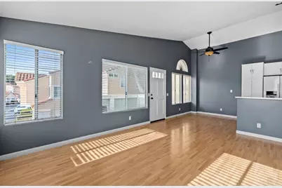 4212 Vista Panorama Way #280, Oceanside, CA 92057 - Photo 5