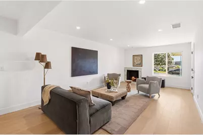 3740 Grecourt Way, Carlsbad, CA 92008 - Photo 7