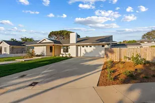 3740 Grecourt Way, Carlsbad, CA 92008 - Photo 3