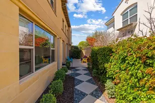 809 Dolphin Cir, Encinitas, CA 92024 - Photo 49