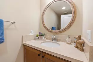 809 Dolphin Cir, Encinitas, CA 92024 - Photo 17