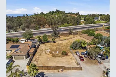 564 Rolling Hills Road, Vista, CA 92083 - Photo 3