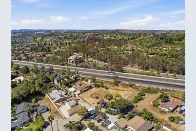 564 Rolling Hills Road, Vista, CA 92083 - Photo 5