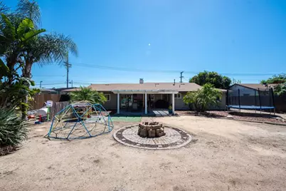 2094 Thibodo Ct, Vista, CA 92081 - Photo 29