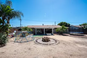 2094 Thibodo Ct, Vista, CA 92081 - Photo 29