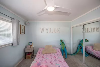 2094 Thibodo Ct, Vista, CA 92081 - Photo 11