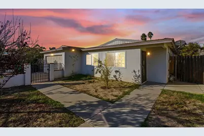 4062 Lewis St, Oceanside, CA 92056 - Photo 3