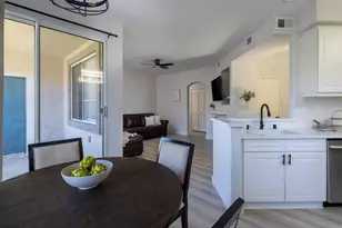 10810 Sabre Hill Dr, San Diego, CA 92128 - Photo 5