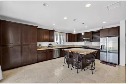 35277 Goldthread Lane, Murrieta, CA 92563 - Photo 11