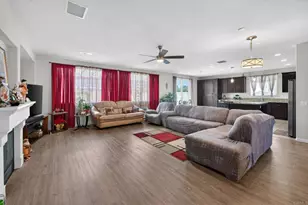 35277 Goldthread Ln, Murrieta, CA 92563 - Photo 7