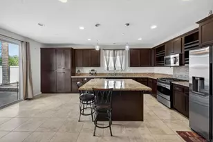 35277 Goldthread Ln, Murrieta, CA 92563 - Photo 9