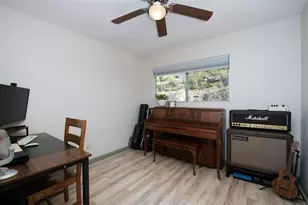 500 Beaumont Dr, Vista, CA 92084 - Photo 21