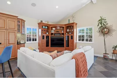 1156 Via Camellia, San Marcos, CA 92069 - Photo 9