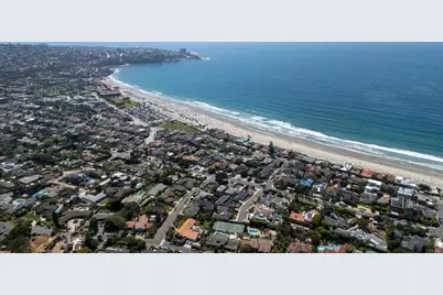 8675 Glenwick Lane, La Jolla, CA 92037 - Photo 37