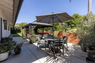 8675 Glenwick Ln, La Jolla, CA 92037 - Photo 31