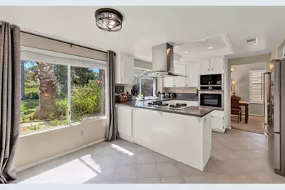 3761 Hillview Way, Oceanside, CA 92056 - Photo 13