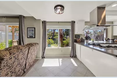 3761 Hillview Way, Oceanside, CA 92056 - Photo 15