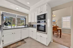 3761 Hillview Way, Oceanside, CA 92056 - Photo 21