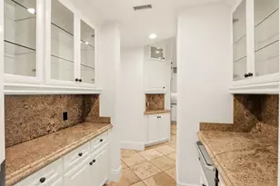 18325 Calle La Serra, Rancho Santa Fe, CA 92091 - Photo 19