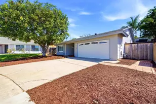 1835 Debra Ln, Vista, CA 92084 - Photo 3