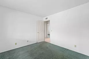 1560 Mandeville Pl, Escondido, CA 92029 - Photo 33