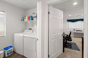 13408 N Manzanillo Ln, Sylmar, CA 91342 - Photo 25