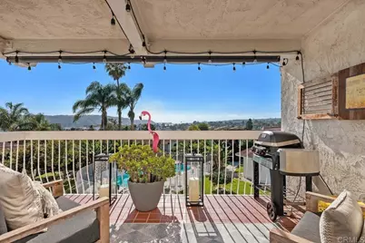 2327 Caringa Way #3, Carlsbad, CA 92009 - Photo 17