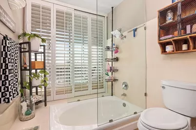 2327 Caringa Way #3, Carlsbad, CA 92009 - Photo 33