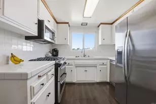 421 Hillcrest Ln, Fallbrook, CA 92028 - Photo 11