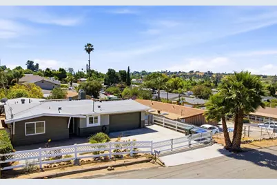 421 Hillcrest Lane, Fallbrook, CA 92028 - Photo 5