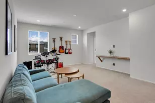 28229 Blossom Ct, Valley Center, CA 92082 - Photo 11