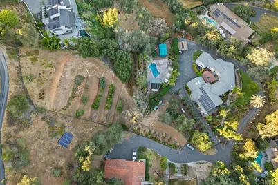 713 Quiet Hills Farm Road, Escondido, CA 92029 - Photo 3