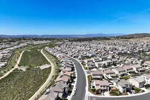 39665 Foxtail Dr, Temecula, CA 92591 - Photo 59