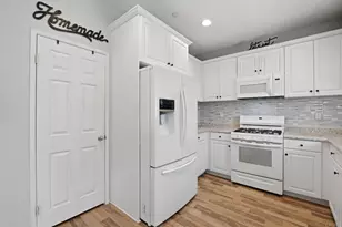 35302 Brown Galloway Ln, Fallbrook, CA 92028 - Photo 11