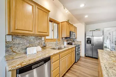 16355 Whispering Oaks Drive, Ramona, CA 92065 - Photo 21