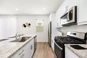 26871 James Dr, Menifee, CA 92585 - Photo 13