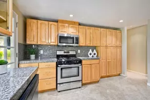 1035 Bridle Path Way, Oceanside, CA 92057 - Photo 11