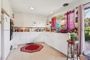 437 Court Ave, Ventura, CA 93003 - Photo 5