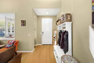 2952 Murcott Way, Escondido, CA 92027 - Photo 3