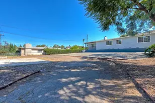 1736 San Pasqual Valley Rd, Escondido, CA 92027 - Photo 37