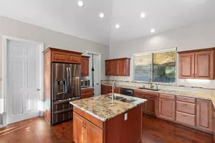 954 Miramar Dr, Vista, CA 92081 - Photo 19