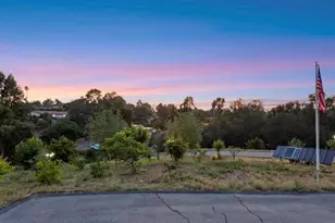 954 Miramar Dr, Vista, CA 92081 - Photo 53