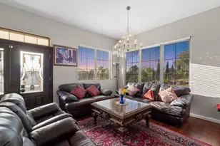 954 Miramar Dr, Vista, CA 92081 - Photo 9