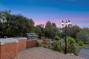 954 Miramar Dr, Vista, CA 92081 - Photo 51