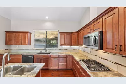 954 Miramar Drive, Vista, CA 92081 - Photo 21