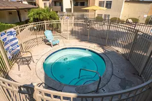 432 Edgehill Ln, Oceanside, CA 92054 - Photo 11