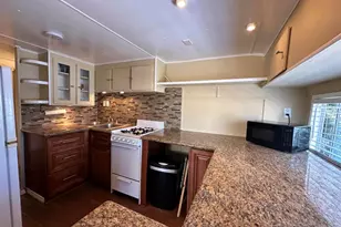523 N Vulcan Ave, Encinitas, CA 92024 - Photo 9