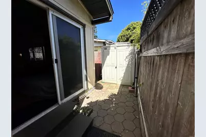 523 N Vulcan Avenue, Encinitas, CA 92024 - Photo 19