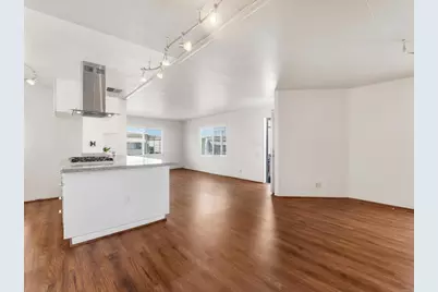 1506 Oak Drive #12, Vista, CA 92084 - Photo 7
