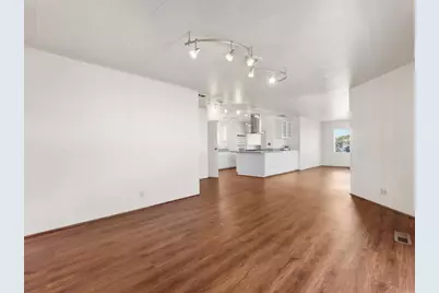 1506 Oak Drive #12, Vista, CA 92084 - Photo 5